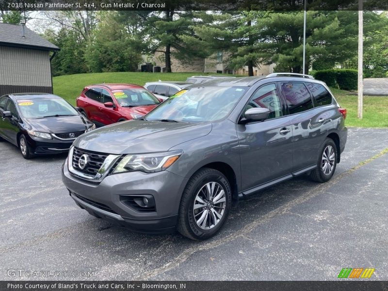 Gun Metallic / Charcoal 2018 Nissan Pathfinder SL 4x4