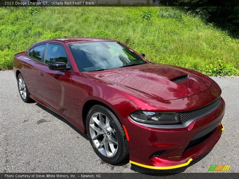 Front 3/4 View of 2023 Charger GT
