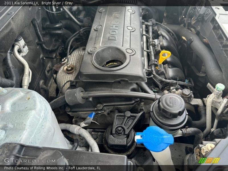 Bright Silver / Gray 2011 Kia Sorento LX