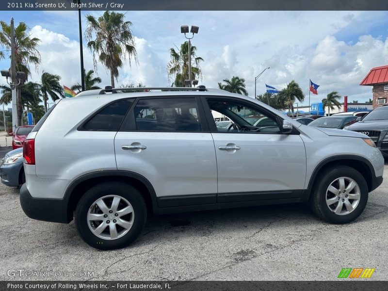 Bright Silver / Gray 2011 Kia Sorento LX