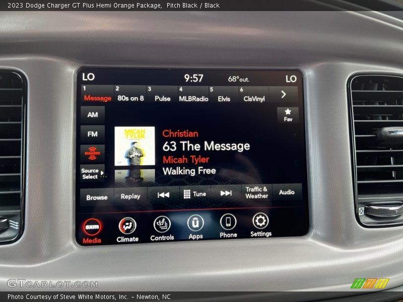 Controls of 2023 Charger GT Plus Hemi Orange Package