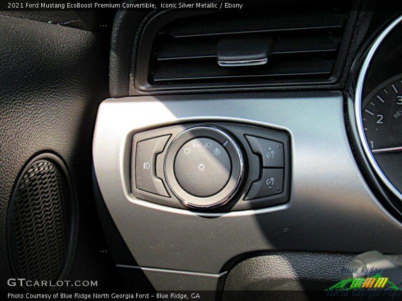 Iconic Silver Metallic / Ebony 2021 Ford Mustang EcoBoost Premium Convertible