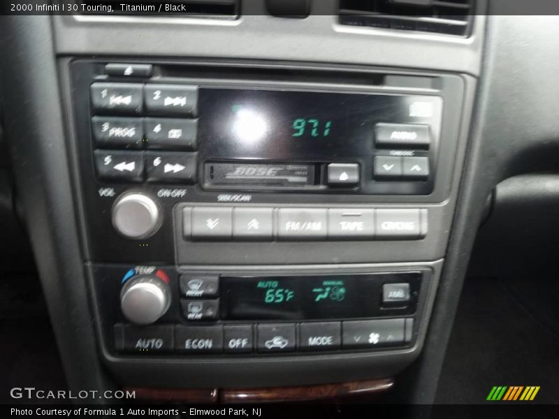 Titanium / Black 2000 Infiniti I 30 Touring