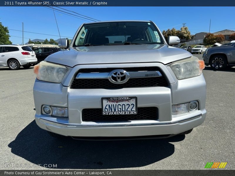 Classic Silver Metallic / Graphite 2011 Toyota 4Runner SR5