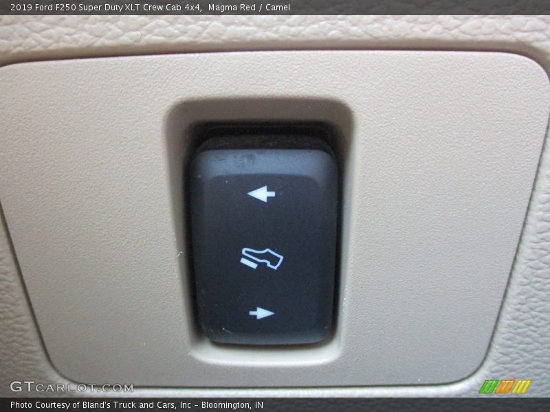 Magma Red / Camel 2019 Ford F250 Super Duty XLT Crew Cab 4x4