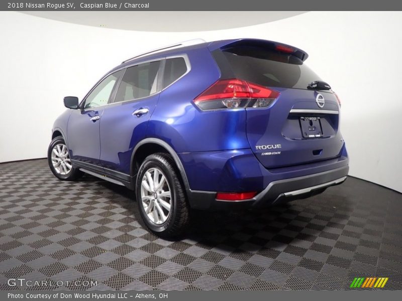 Caspian Blue / Charcoal 2018 Nissan Rogue SV