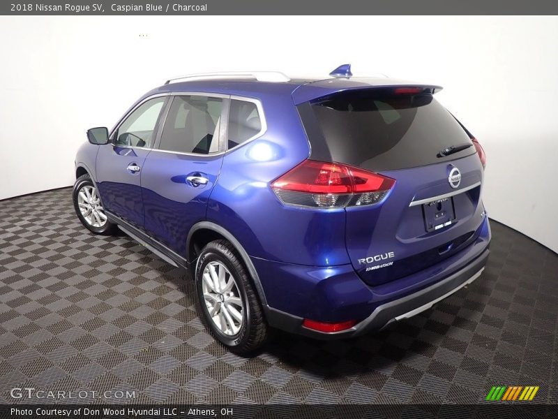 Caspian Blue / Charcoal 2018 Nissan Rogue SV