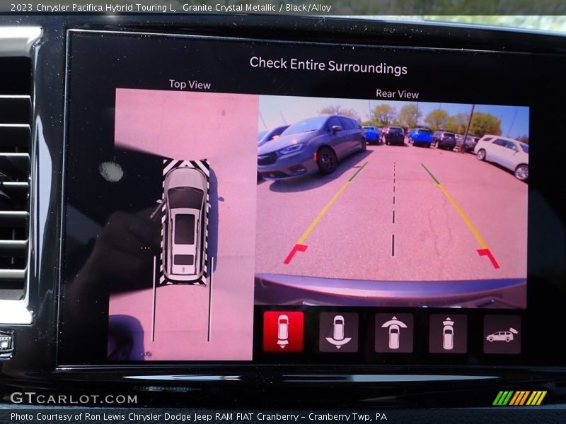 Granite Crystal Metallic / Black/Alloy 2023 Chrysler Pacifica Hybrid Touring L