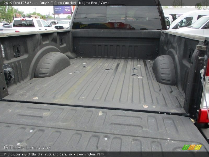 Magma Red / Camel 2019 Ford F250 Super Duty XLT Crew Cab 4x4