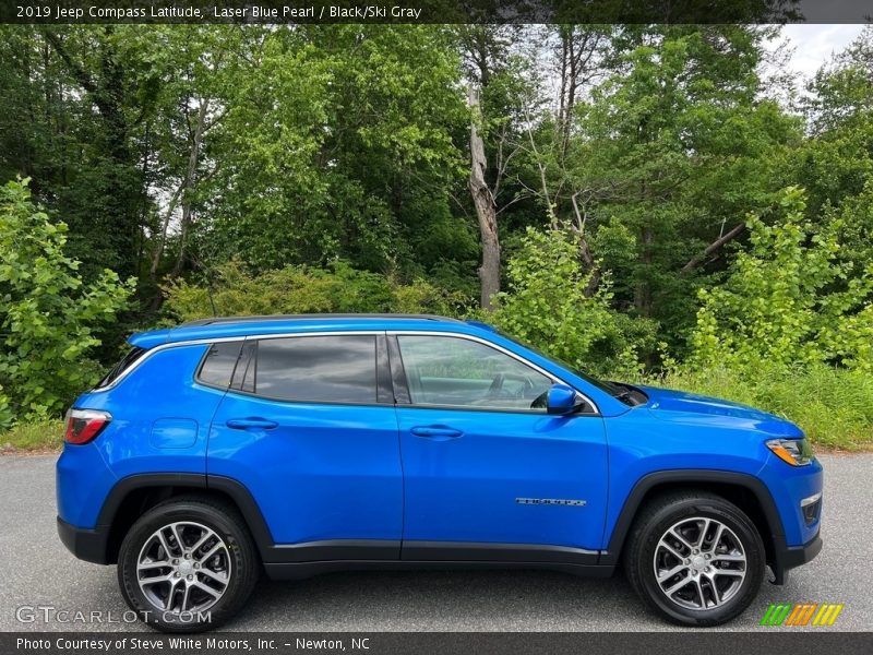  2019 Compass Latitude Laser Blue Pearl