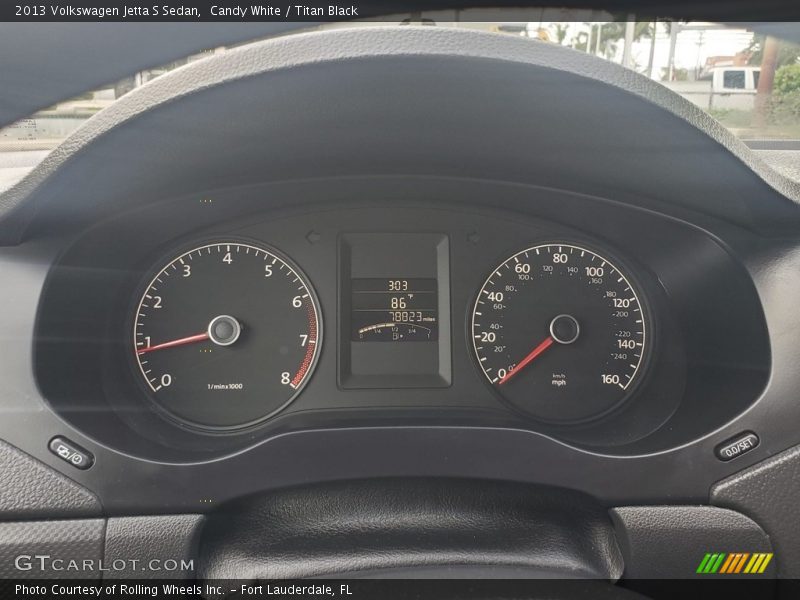 Candy White / Titan Black 2013 Volkswagen Jetta S Sedan