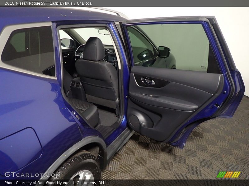 Caspian Blue / Charcoal 2018 Nissan Rogue SV