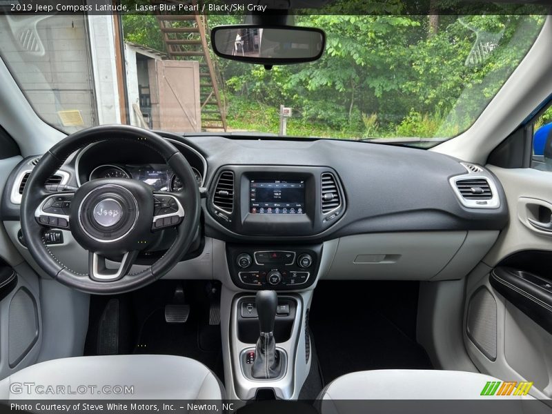 Dashboard of 2019 Compass Latitude