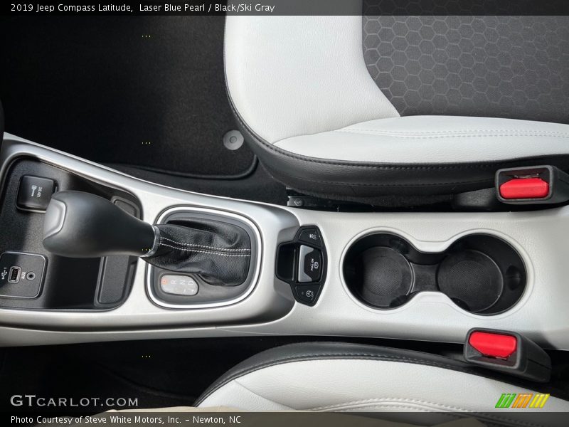  2019 Compass Latitude 9 Speed Automatic Shifter