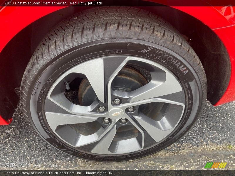 Red Hot / Jet Black 2020 Chevrolet Sonic Premier Sedan