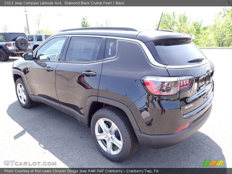 Diamond Black Crystal Pearl / Black 2023 Jeep Compass Latitude 4x4