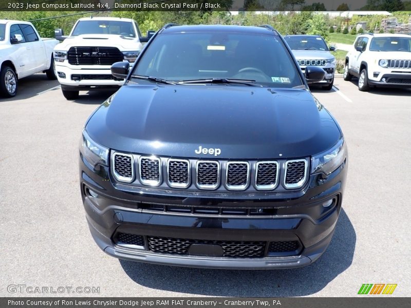Diamond Black Crystal Pearl / Black 2023 Jeep Compass Latitude 4x4
