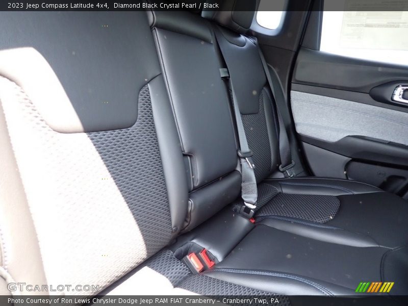 Diamond Black Crystal Pearl / Black 2023 Jeep Compass Latitude 4x4