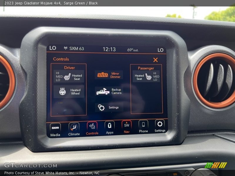 Controls of 2023 Gladiator Mojave 4x4