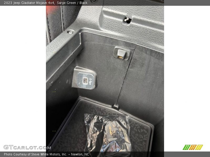Sarge Green / Black 2023 Jeep Gladiator Mojave 4x4