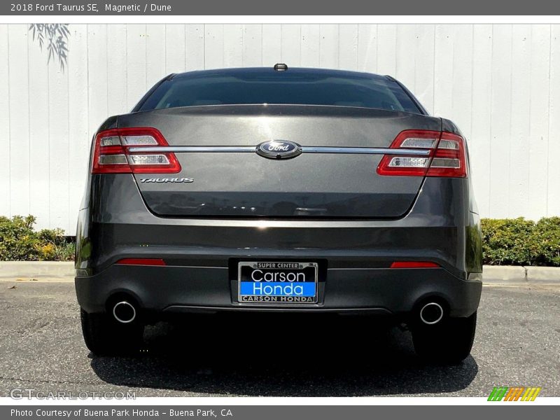 Magnetic / Dune 2018 Ford Taurus SE