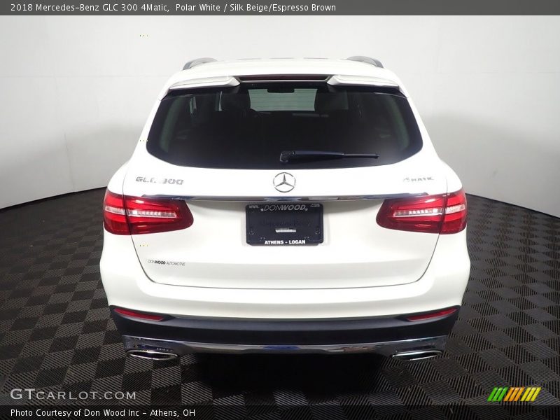 Polar White / Silk Beige/Espresso Brown 2018 Mercedes-Benz GLC 300 4Matic