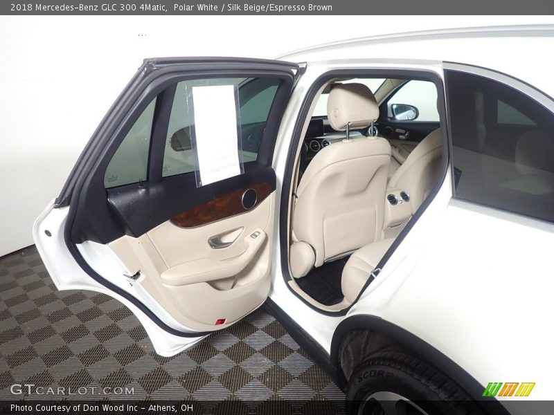 Polar White / Silk Beige/Espresso Brown 2018 Mercedes-Benz GLC 300 4Matic