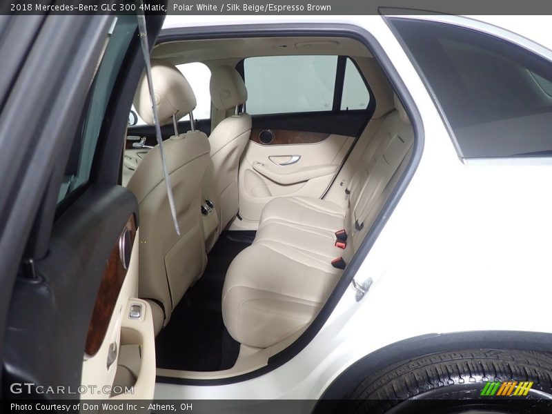Polar White / Silk Beige/Espresso Brown 2018 Mercedes-Benz GLC 300 4Matic