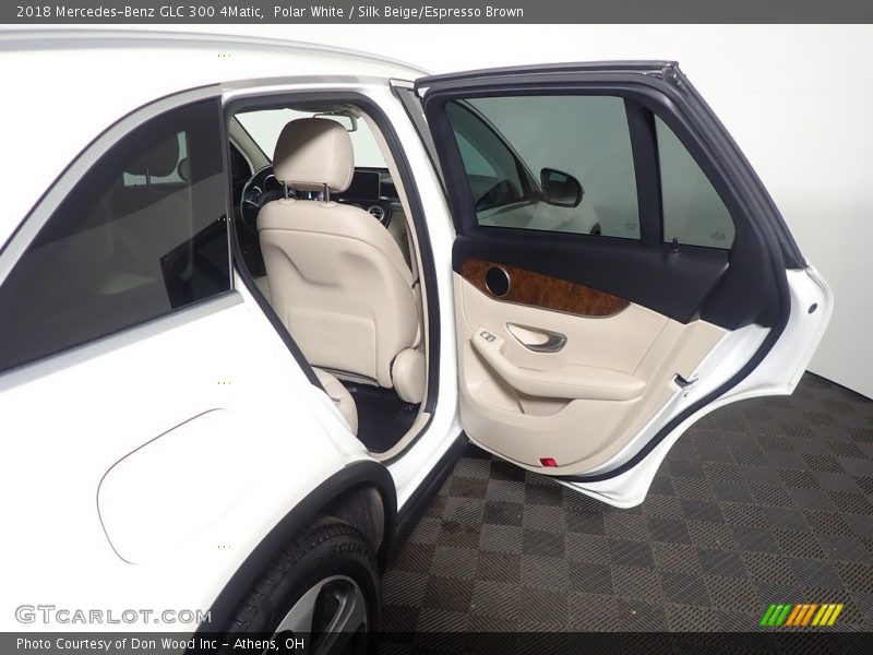 Polar White / Silk Beige/Espresso Brown 2018 Mercedes-Benz GLC 300 4Matic