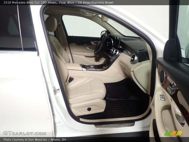 Polar White / Silk Beige/Espresso Brown 2018 Mercedes-Benz GLC 300 4Matic