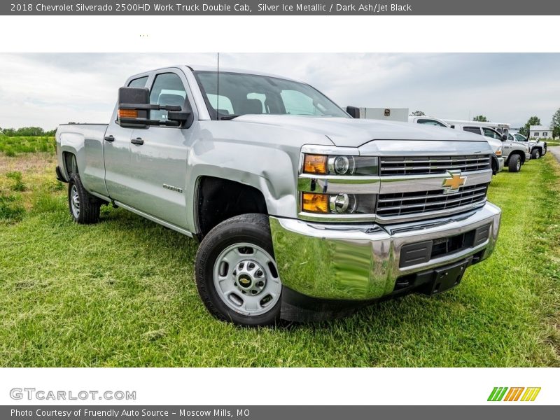 Front 3/4 View of 2018 Silverado 2500HD Work Truck Double Cab