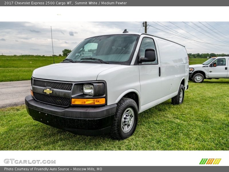 Summit White / Medium Pewter 2017 Chevrolet Express 2500 Cargo WT