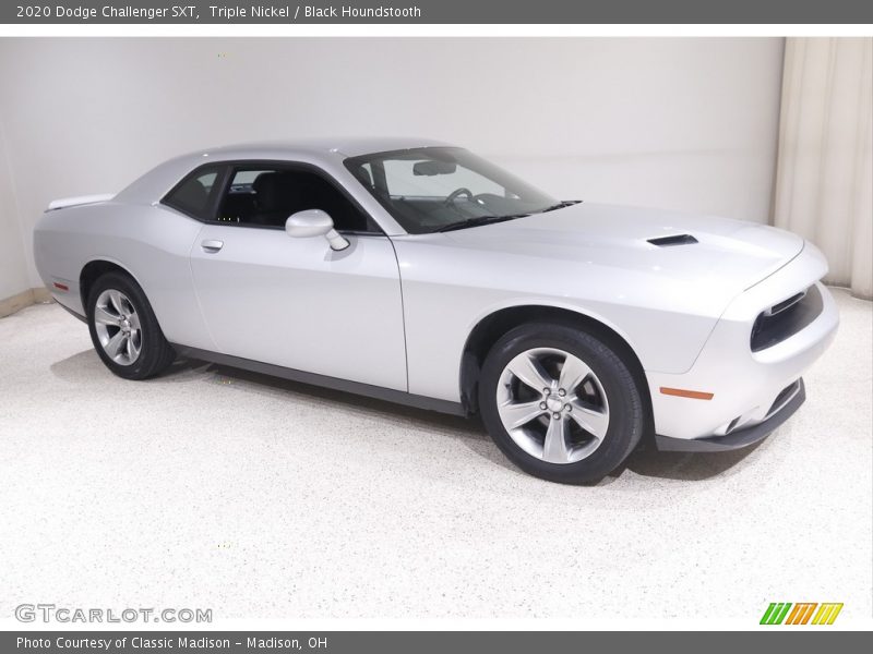 Triple Nickel / Black Houndstooth 2020 Dodge Challenger SXT