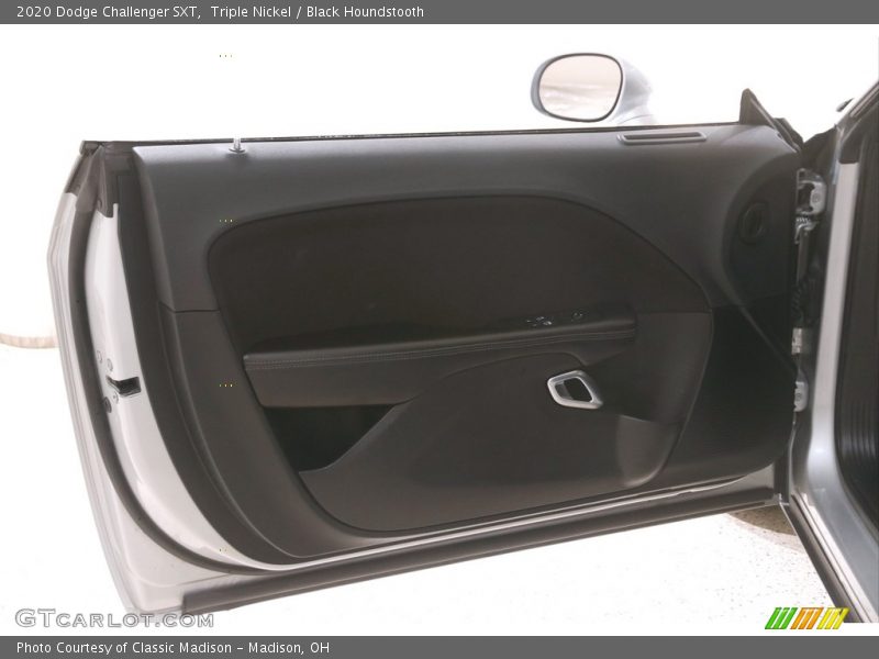Triple Nickel / Black Houndstooth 2020 Dodge Challenger SXT