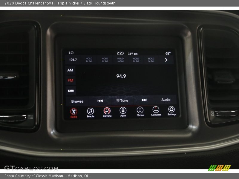 Triple Nickel / Black Houndstooth 2020 Dodge Challenger SXT