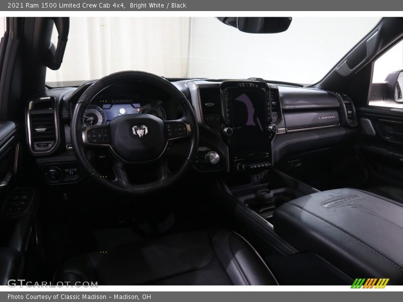 Bright White / Black 2021 Ram 1500 Limited Crew Cab 4x4