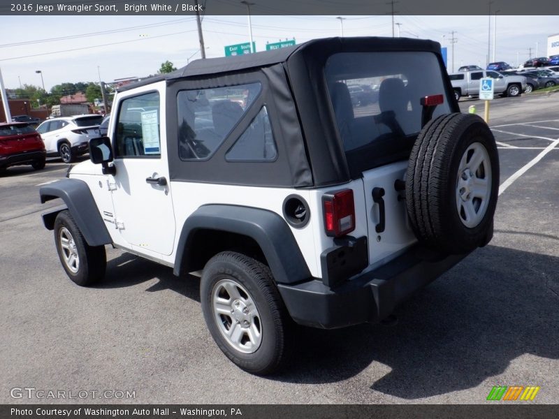 Bright White / Black 2016 Jeep Wrangler Sport
