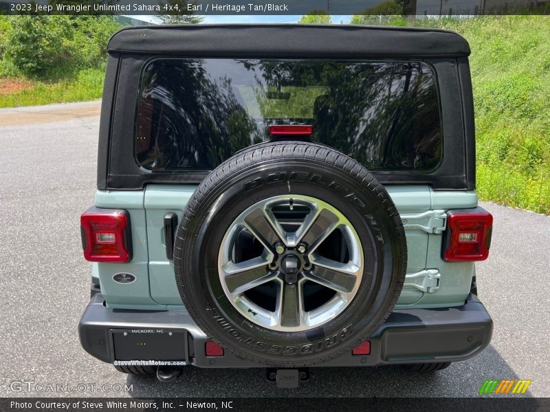 Earl / Heritage Tan/Black 2023 Jeep Wrangler Unlimited Sahara 4x4