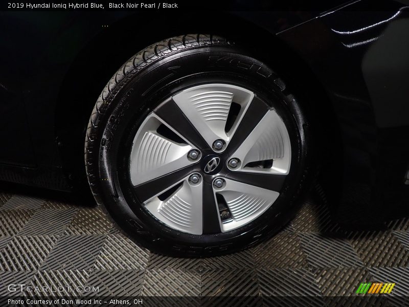 Black Noir Pearl / Black 2019 Hyundai Ioniq Hybrid Blue