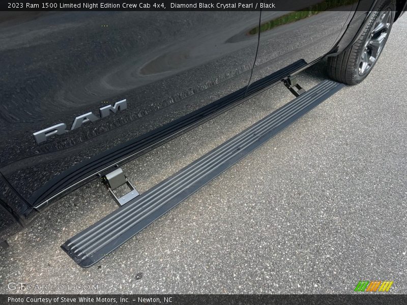 Diamond Black Crystal Pearl / Black 2023 Ram 1500 Limited Night Edition Crew Cab 4x4