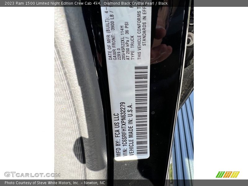 Diamond Black Crystal Pearl / Black 2023 Ram 1500 Limited Night Edition Crew Cab 4x4