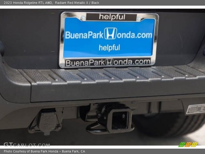 Radiant Red Metallic II / Black 2023 Honda Ridgeline RTL AWD