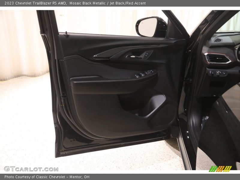 Door Panel of 2023 TrailBlazer RS AWD