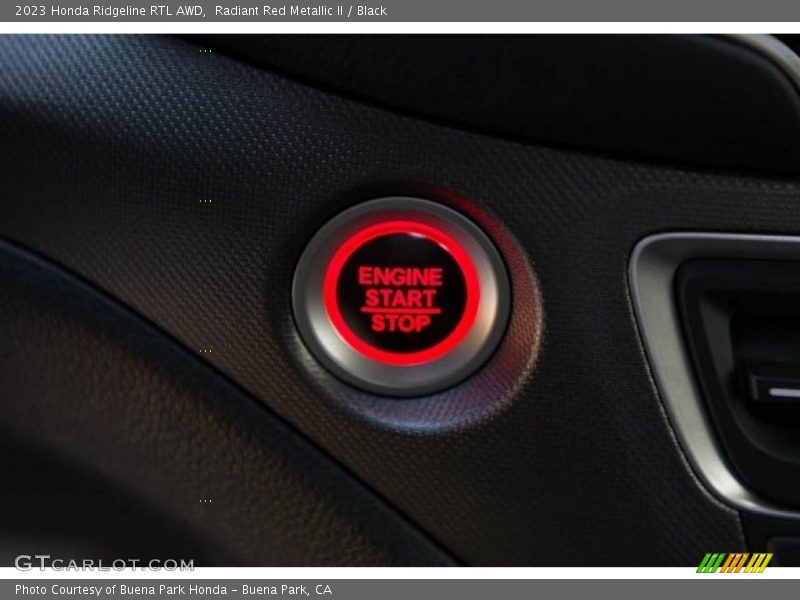 Radiant Red Metallic II / Black 2023 Honda Ridgeline RTL AWD