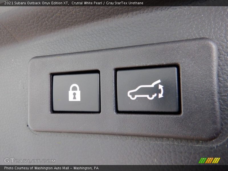 Crystal White Pearl / Gray StarTex Urethane 2021 Subaru Outback Onyx Edition XT
