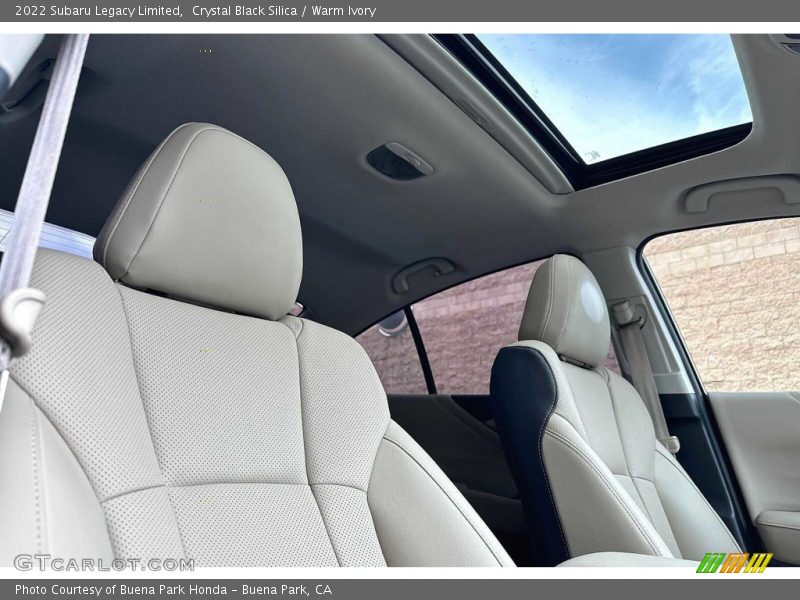 Crystal Black Silica / Warm Ivory 2022 Subaru Legacy Limited