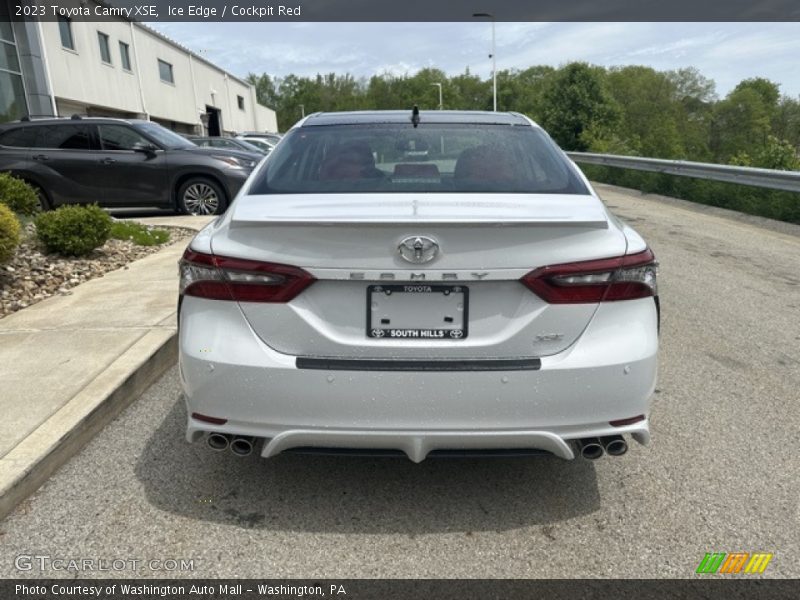Ice Edge / Cockpit Red 2023 Toyota Camry XSE