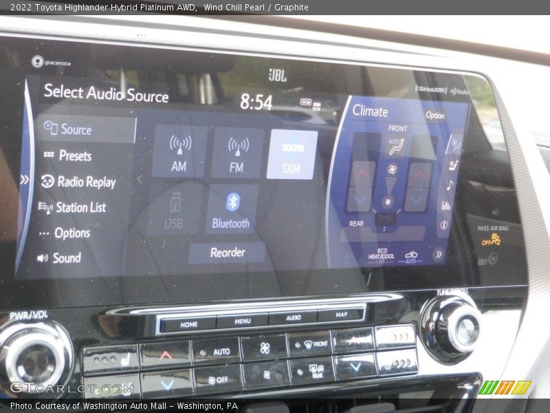 Wind Chill Pearl / Graphite 2022 Toyota Highlander Hybrid Platinum AWD