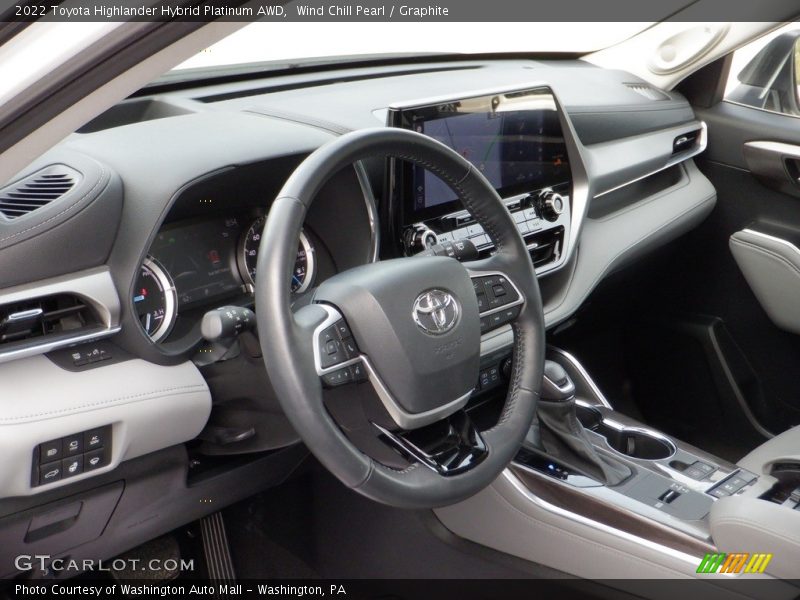 Dashboard of 2022 Highlander Hybrid Platinum AWD