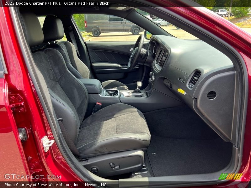 Front Seat of 2023 Charger R/T Plus